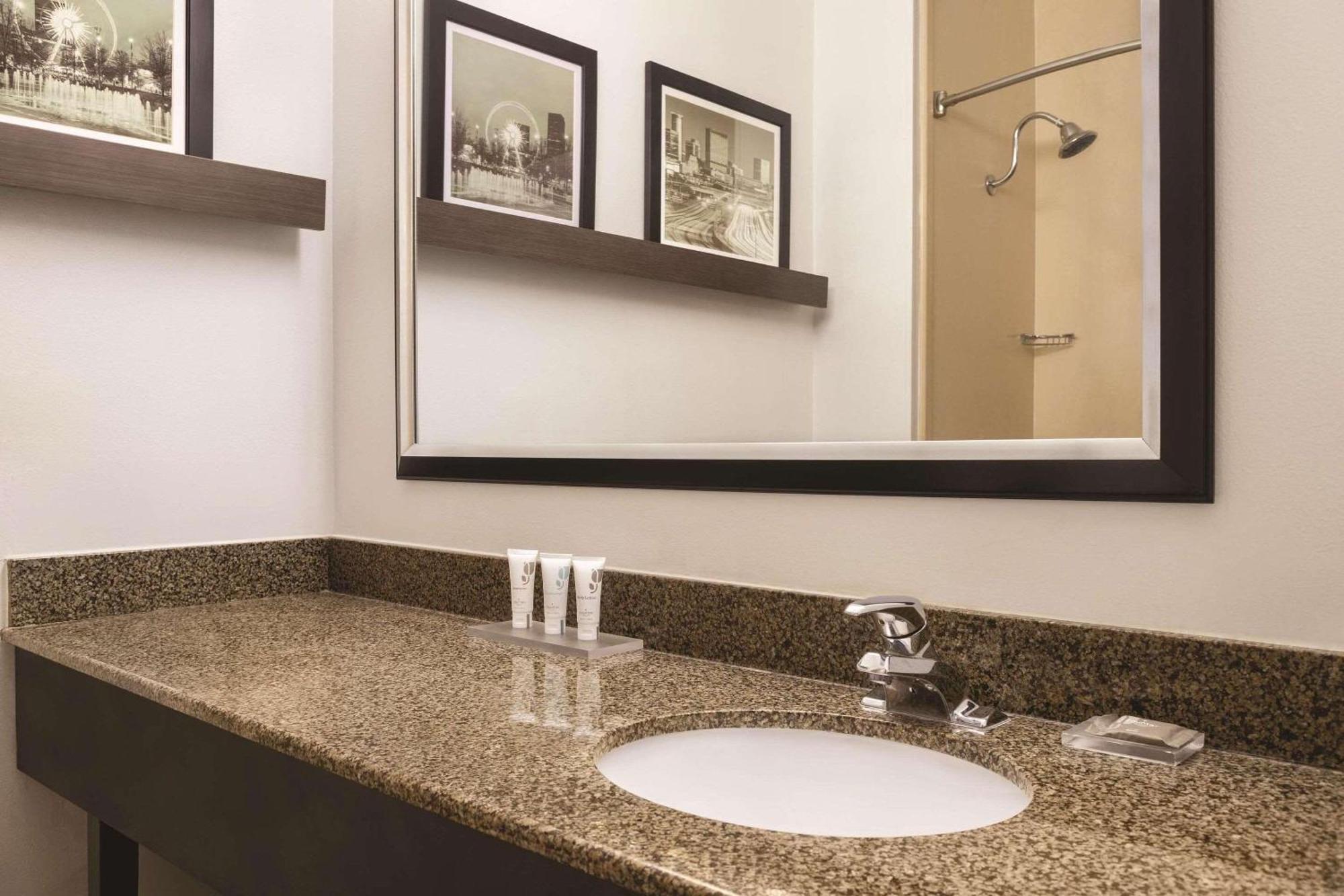 Country Inn & Suites By Radisson, Griffin, Ga Exteriör bild